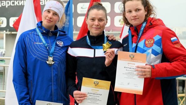 Первая медаль сезона! Байдарочница Анастасия Кравченко завоевала серебро чемпионата России в Краснодаре на дистанции 2000 м 