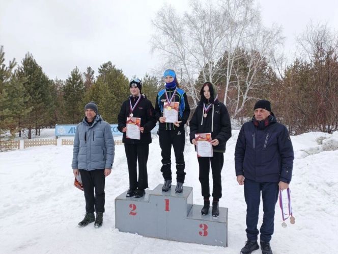 В Новичихе состоялись старты лыжников района на "Кубок Галины Марченко"
