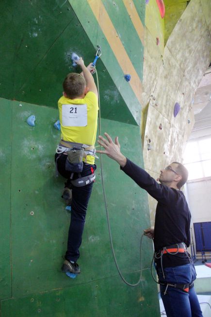 Алтайские скалолазы завоевали пять наград на домашнем первенстве СФО.