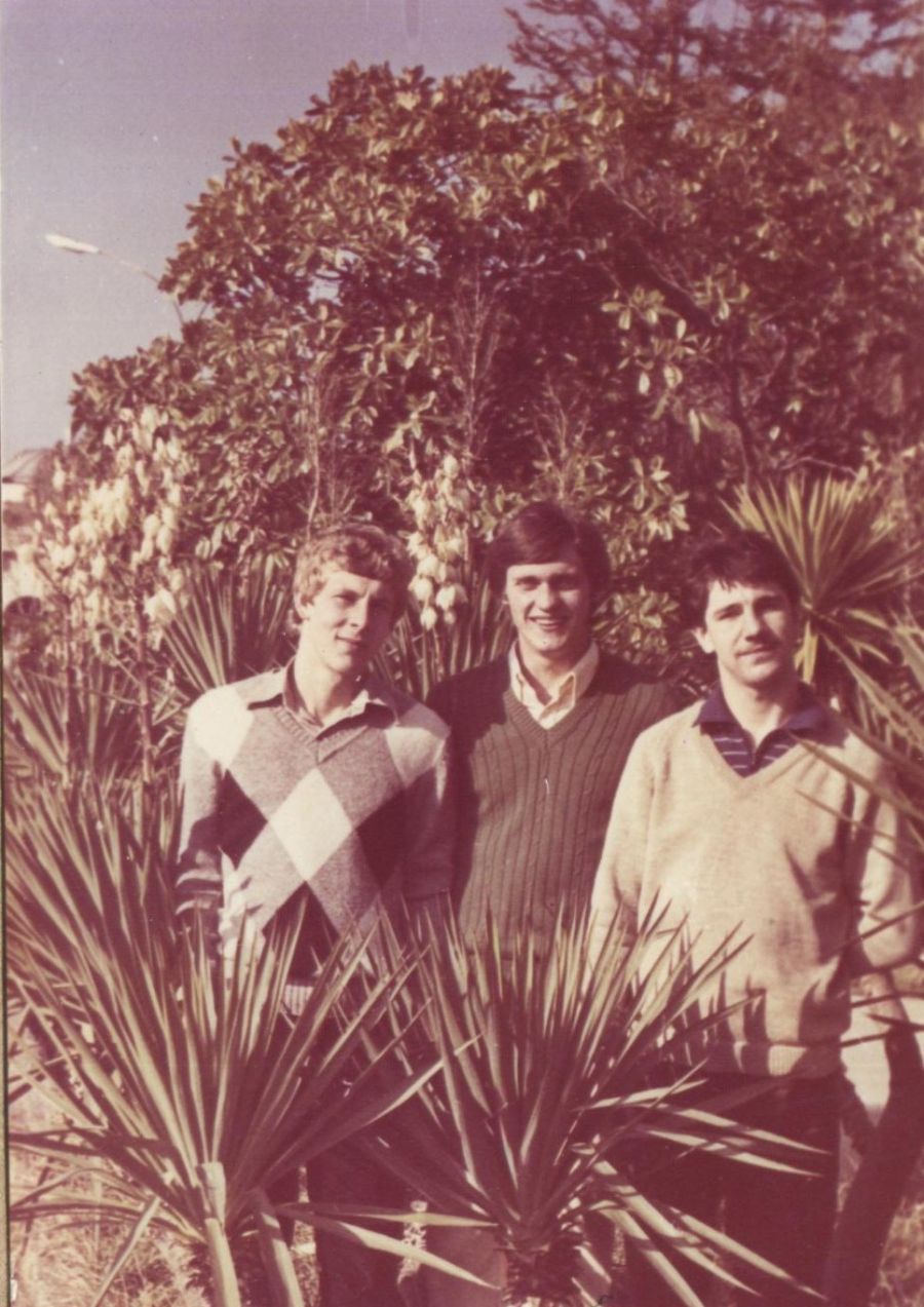 1981 год. Вадим Сосулин, Романюк и Крюков на турнире "Переправа" в Сочи. Фото из архивов Валерия Лямкина и Бориса Романюка