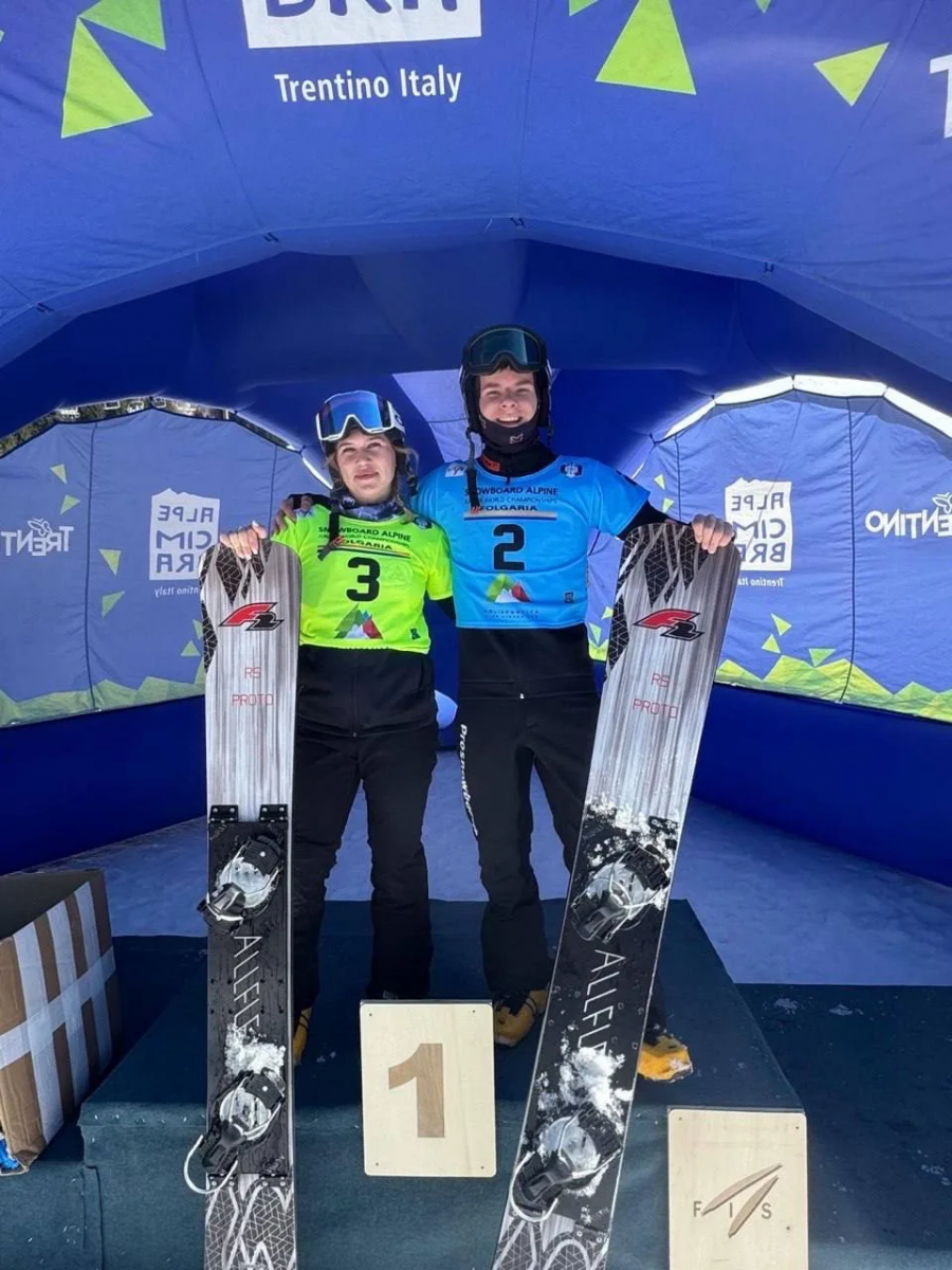 Серебряные Альпы. Мария Травиничева стала второй в параллельном слаломе на юниорском чемпионате мира в Италии