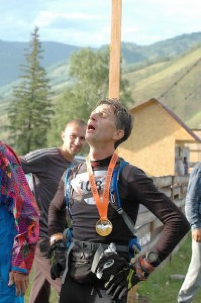 Второй год подряд барнаульский клуб любителей бега «Восток» выигрывает открытые всероссийские соревнования "Алтай Ультра Трейл" в командном зачёте.