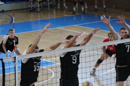 «Университет» выиграл все товарищеские матчи с «Павлодаром». 