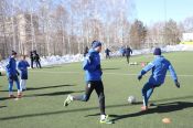 Футболисты «Динамо-Барнаул» провели открытую тренировку для журналистов (фото)
