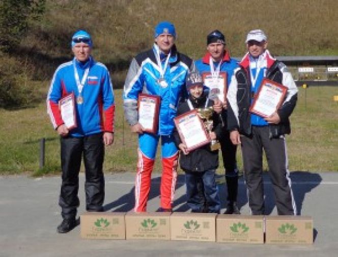 В Барнауле состоялся летний открытый чемпионат Алтайского края среди ветеранов.