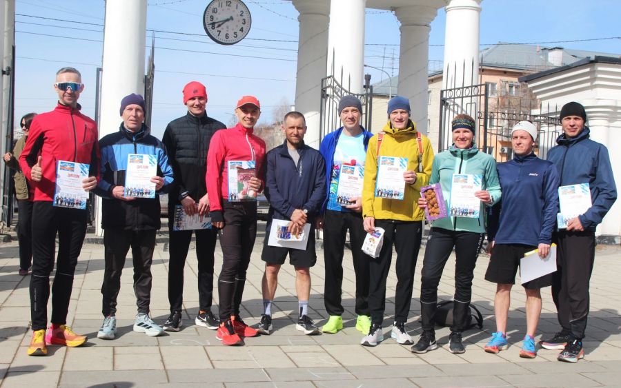 Великолепная десятка. Фото: Виталий Дворянкин/"Алтайский спорт"