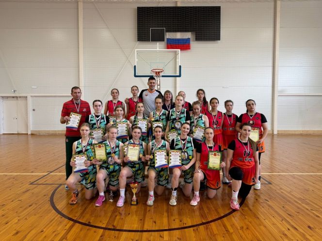 В Благовещенке состоялся баскетбольный турнир среди команд юниорок до 19 лет по программе 46-й краевой Спартакиады спортшкол 