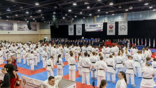 Спортсмены Алтайского края - обладатели медалей всех достоинств первенства России по всестилевому каратэ 