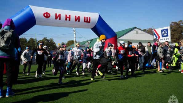 В Барнауле в третий раз состоялся «Огненный забег «За нашу победу!» (фото)