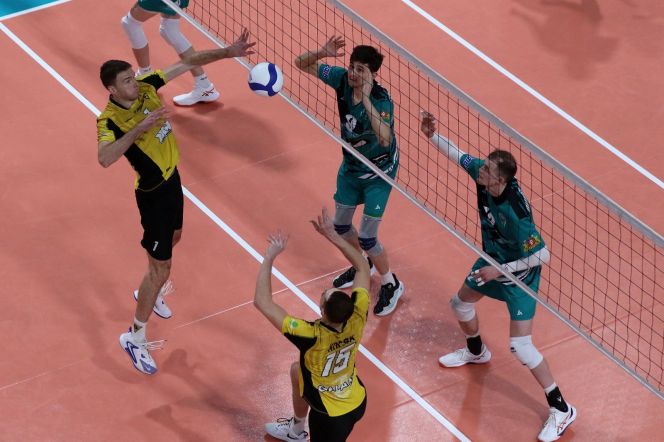 Фото: ВК «Локомотив-Изумруд» (Екатеринбург) 