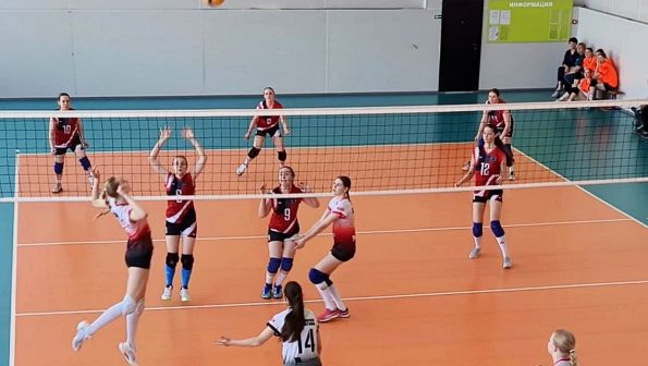 Определились финалисты краевого фестиваля «Здесь зажигаются звёзды» - «Мой Алтай» среди девушек до 18 лет