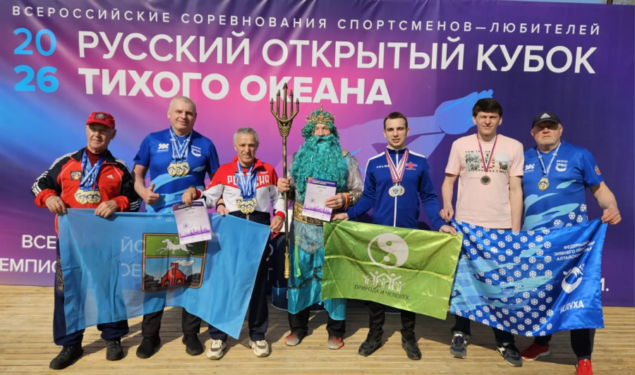 Фото: Алтайская федерация зимнего плавания "Белуха" 