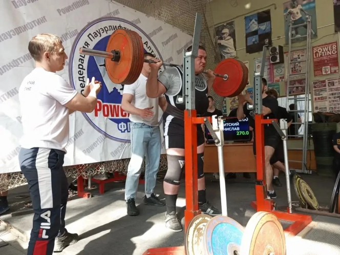 Фото: Федерация пауэрлифтинга Алтайского края 