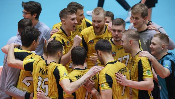 Барнаульский «Университет» обыграл «Локомотив-Изумруд» из Екатеринбурга - 3:2