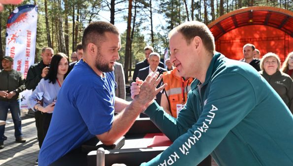 Победа над собой. Второй региональный «Кубок Защитников Отечества» собрал в Барнауле около трёхсот участников СВО и членов их семей (фото)