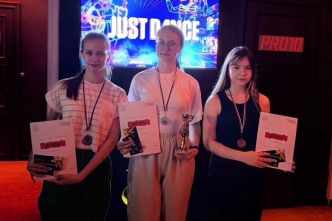 Сергей Ерохин и Надежда Мотцулева – победители соревнований по ритм-симулятору