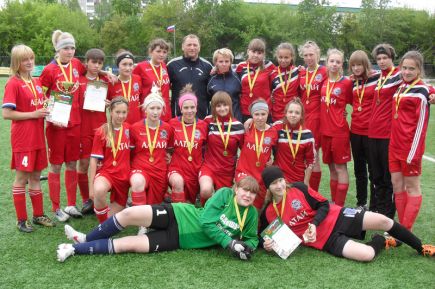 Барнаульская команда "Алтай" выиграла зональный турнир и завоевала путёвку на финал первенства России среди девушек 1996-1997 годов рождения. 