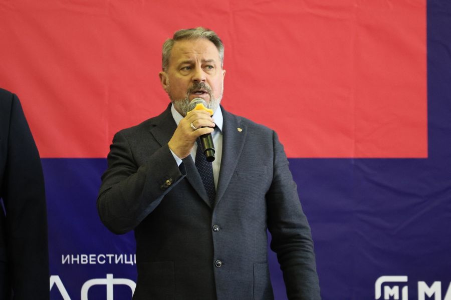 В числе почетных гостей соревнований - министр спорта Алтайского края Михаил Панфилов. Фото: Александр Чёрный/"Алтайский спорт"