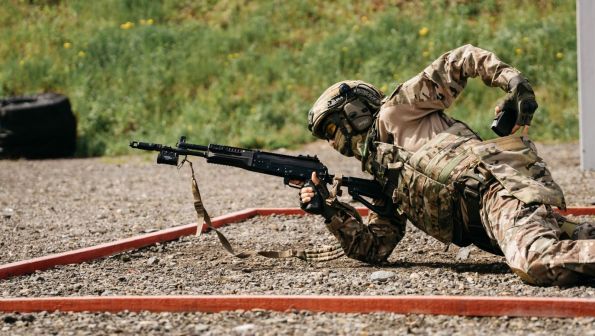 В Барнауле состоялось первое в истории первенство Вооружённых Сил по армейскому тактико-стрелковому многоборью среди допризывников (фото)
