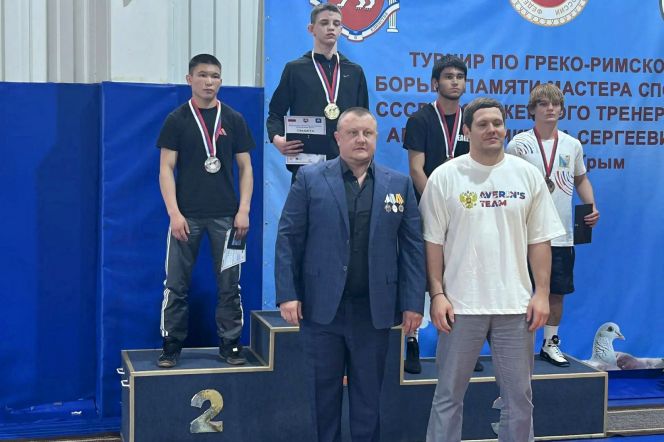 На второй ступени пьедестала Чечен Чейнин