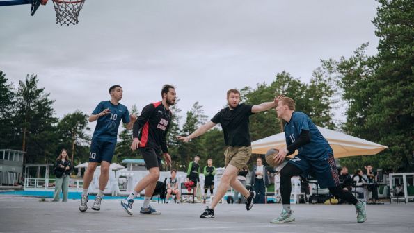 В Барнауле прошёл турнир по баскетболу 2х2 «Pour Fest» (фото)