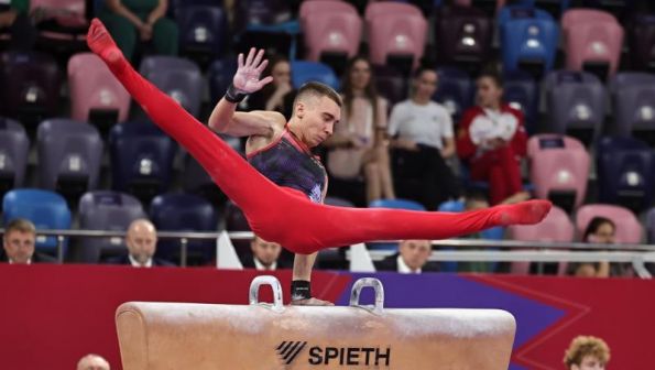 Пока приз симпатий. В первый день финалов чемпионата России на отдельных снарядах Сергей Найдин четвёртый на коне