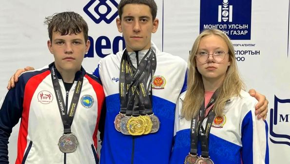 Алтайские спортсмены завоевали восемь медалей на чемпионате и первенстве Азии по тхэквондо ИТФ