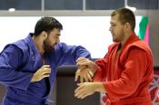 Роман Жданов стал пятым на турнире по самбо Спартакиады народов России 