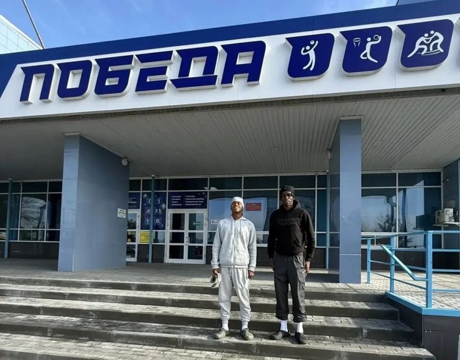 Лэтрелл Рид (слева) и Рикардо Линч. Фото: БК "Барнаул"