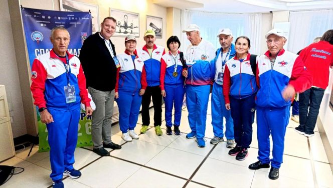 Команда Алтайского края. В центре Светлана Плотникова. Фото предоставлено участником соревнований Александром Зеленецким