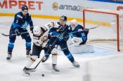 Вновь «баранка». ХК «Динамо‑Алтай» начал домашнюю серию с поражения 1:4 от «Олимпии» (Кирово-Чепецк)