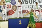 Карина Мешалкина - победительница международных соревнований по всестилевому каратэ в Салавате 