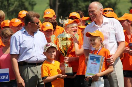 На трижды алтайской земле