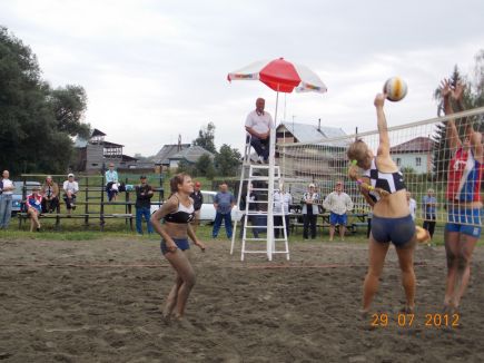 В Смоленском состоялся кубок края по пляжному волейболу (фото).