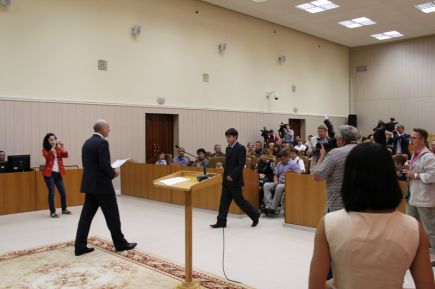 В администрации края состоялось награждение алтайских спортсменов и тренеров, отличившихся в 2012 году.