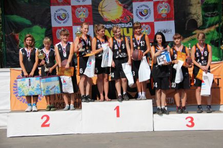 На радость молодым