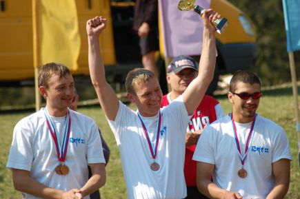 Сборная Алтайского края по рафтингу завоевала три командные медали на Всероссийских соревнованиях «Кубок Катуни – Акталай Маргаан 2012» (фото).