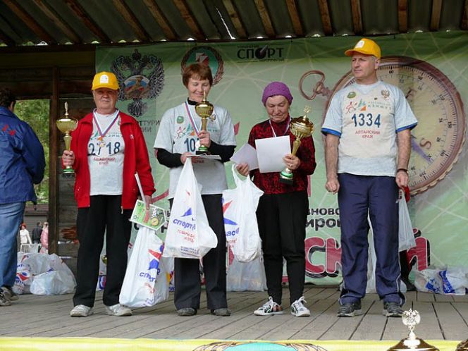 В Барнауле прошли VI Всероссийские массовые соревнования по спортивному ориентированию бегом «Российский азимут-2011».