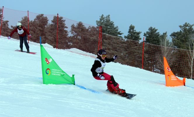 Первый день всероссийских соревнований «Кубок Алтая» принёс воспитанникам краевой спортшколы «Горные лыжи» одно призовое место