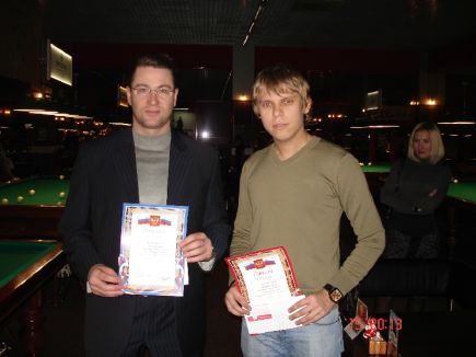 В Сибирском бильярдном центре «Богема» прошел 17 тур  турнира по «Свободной пирамиде» среди любителей с форой. 