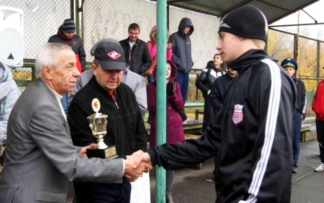 Разыграны призы Школьной футбольной лиги "Динамо-2012".