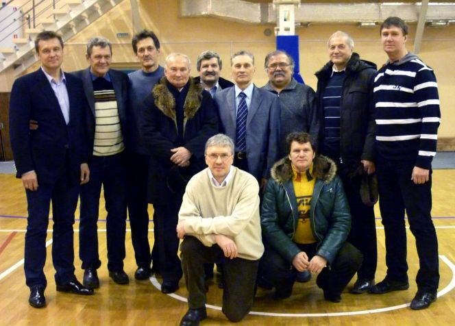Виктор Савкин: Желаю алтайскому баскетболу успехов и процветания