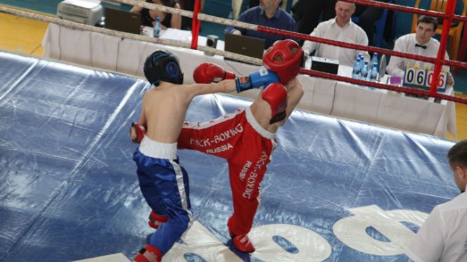 Традиционный турнир по кикбоксингу памяти Юрия Иванова. Барнаул-2018. Фото: Евгений НАЛИМОВ