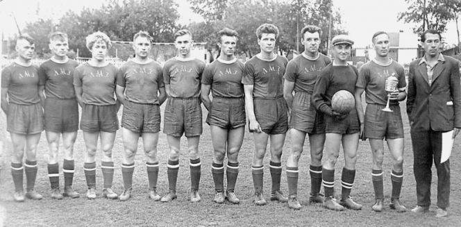 Прораб спортивной стройки