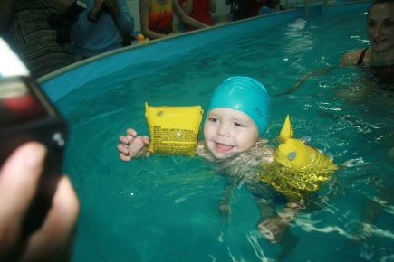 Пусть плывут неуклюже...   