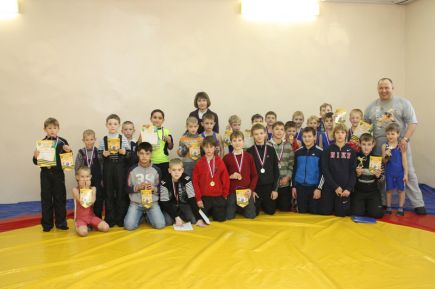 В ЗАТО Сибирский прошли детско-юношеские соревнования памяти офицера ФСБ Александра Паршина (фото).