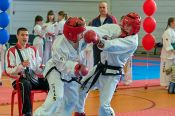 Спортсмены барнаульской СШ №10 показали лучший результат на первенстве края по тхэквондо ИТФ