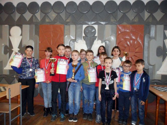 Краевой командный турнир по шашкам «Чудо-шашки». 20-21 апреля 2018 года.