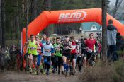 Около 100 любителей бега вышло на старт лесной гонки «Yolochka Cross»