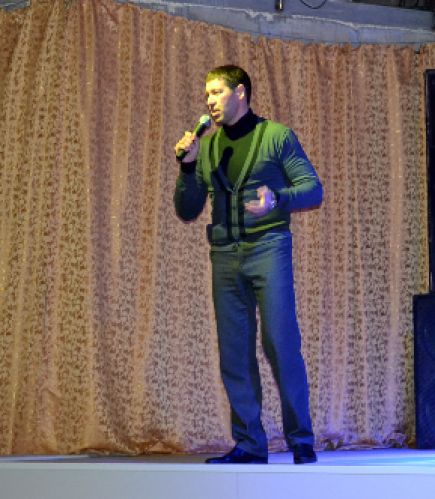 В спортивно-развлекательном комплексе «Берёзка» состоялся праздник, посвящённый Дню хоккея России (фото).